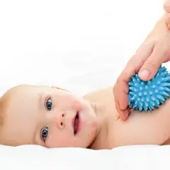 Leczenie asymetrii u niemowląt: Ile trwa? Skróć czas terapii!