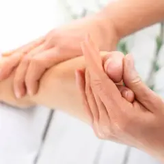 Rehabilitacja po haluksie: Kiedy wrócisz do sprawności? Pełny plan!