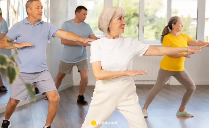 Tai chi na krześle w rehabilitacji - jak zacząć bezpiecznie?